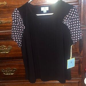 CeCe NWT Ipanema Stroll Floral Sleeve Blouse